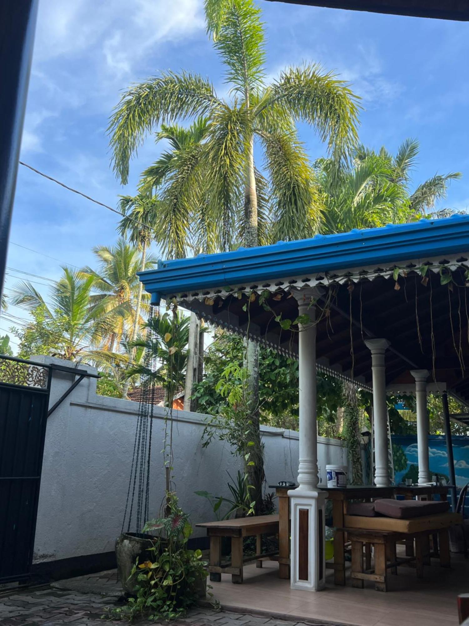 Hari Hari Hostel เวลิกามา ภายนอก รูปภาพ