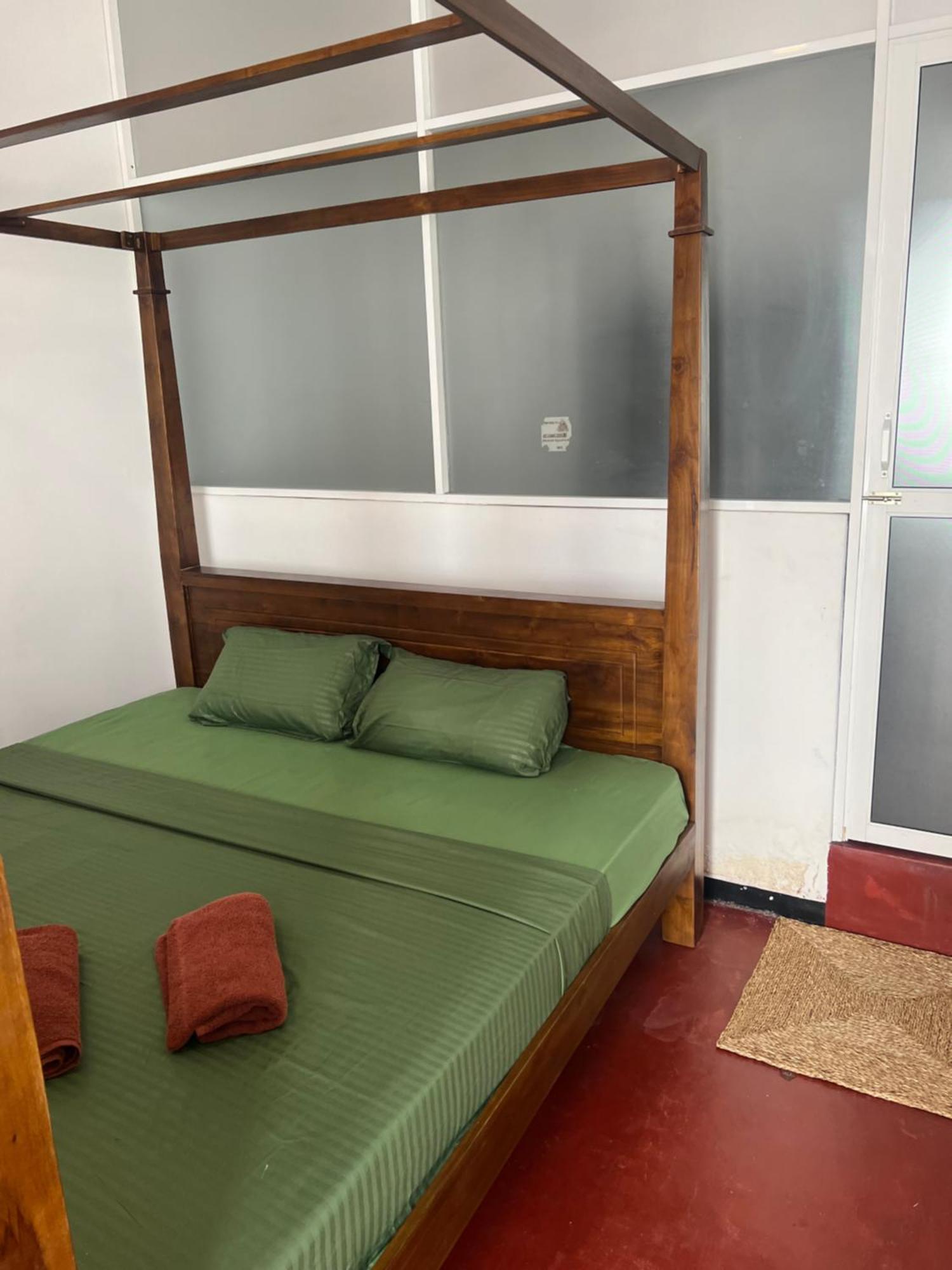 Hari Hari Hostel เวลิกามา ภายนอก รูปภาพ